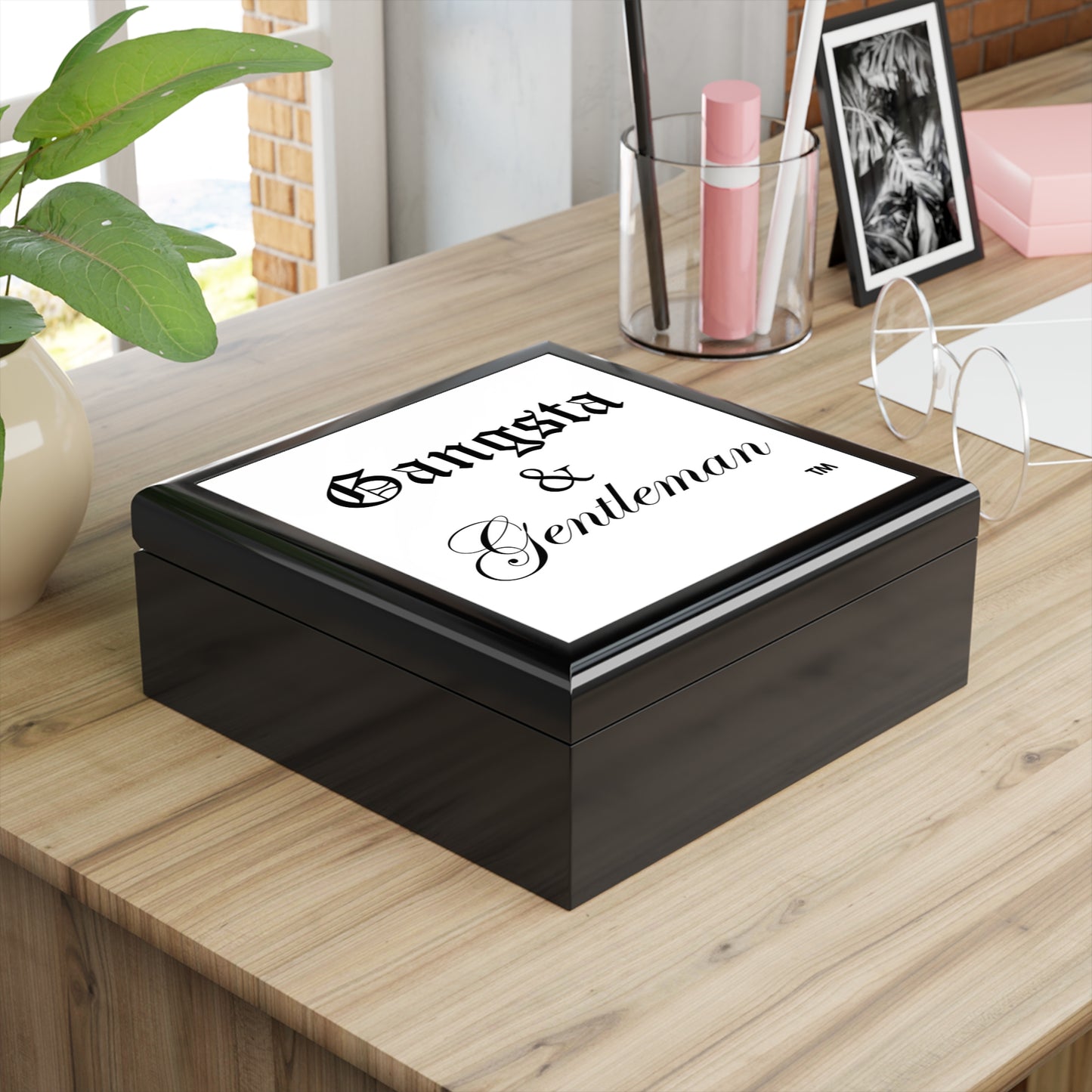 Gangsta & Gentleman Jewelry Box - Stylish Storage for Accessories